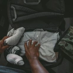 SOG Surrept 12 CS Reversible Carry System -Professional Outdoor Equipment Store 12det3 93514.1610644376