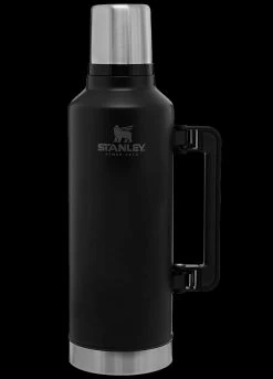 STANLEY CLASSIC LEGENDARY BOTTLE 2.3L -Professional Outdoor Equipment Store BMC 10 07935 045 31355.1692369999
