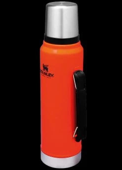 STANLEY CLASSIC LEGENDARY BOTTLE 1.0L -Professional Outdoor Equipment Store BMC 10 08266 032 37032.1692111502