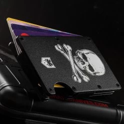 Cobratec "Jolly Roger" Wallet 15 Cobratec "Jolly Roger" Wallet -Professional Outdoor Equipment Store CBTRFIDJR.1 97117.1664179937.1280.1280 04615.1664204883