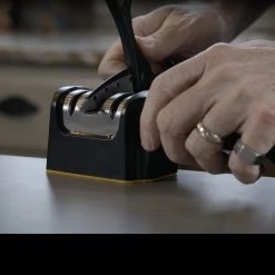 Work Sharp Pull Through Kitchen Sharpener -Professional Outdoor Equipment Store K09DX296det2 27005.1651753805