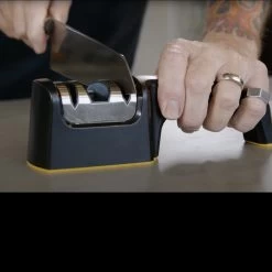 Work Sharp Pull Through Kitchen Sharpener -Professional Outdoor Equipment Store K09DX296det5 94315.1651753805