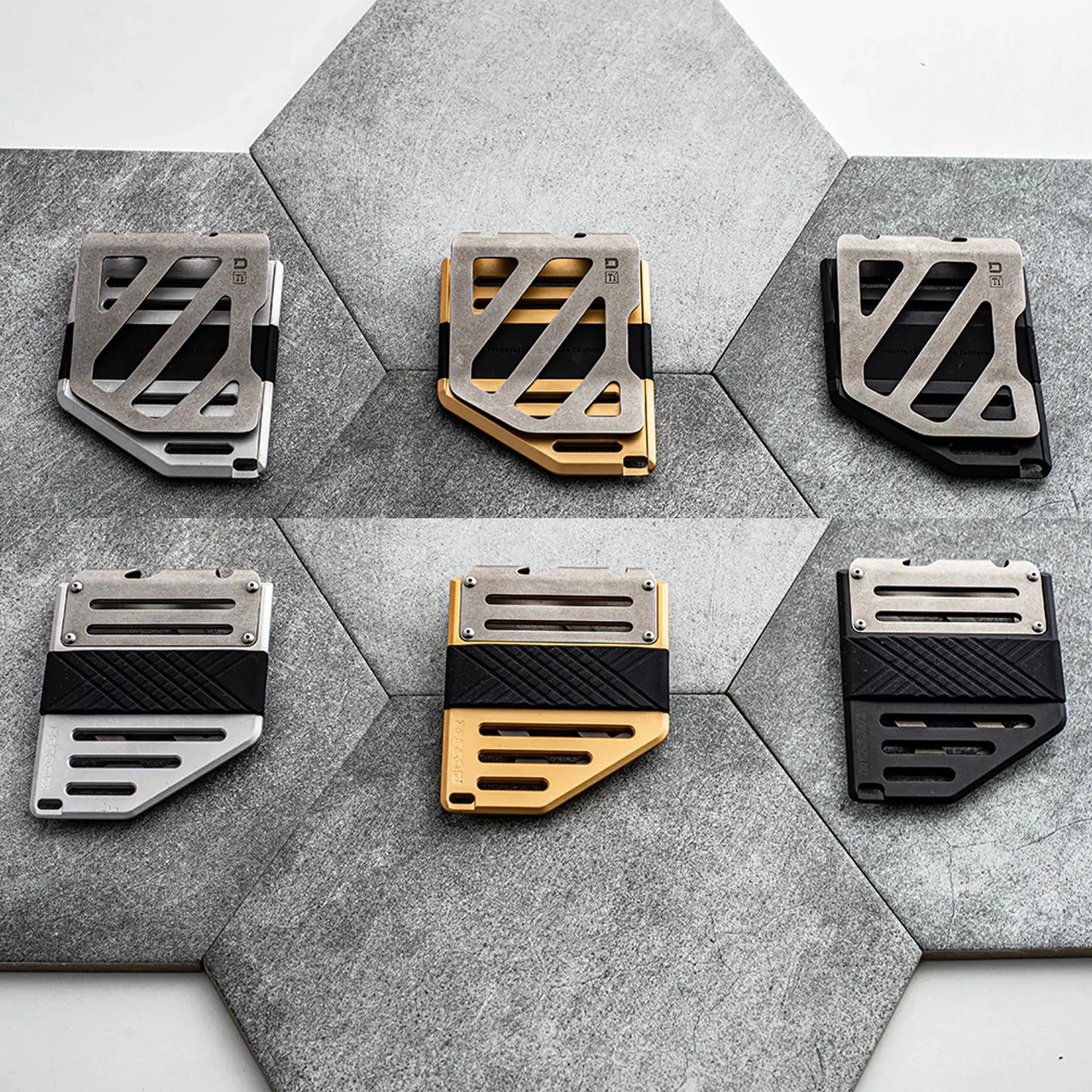 Dango MC01 Titanium Money Clip 4 Dango MC01 Titanium Money Clip - Image 2