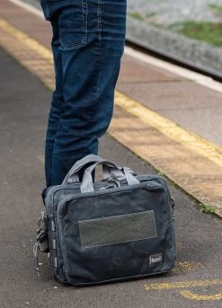 Magforce Recruit Briefcase Waxed Canvas 26 Magforce Recruit Briefcase Waxed Canvas -Professional Outdoor Equipment Store MF W0343 Boutdoor7 79360.1689852909.1280.1280 29301.1689945535