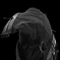 Matador Freerain Waterproof Packable Hip Pack 15 Matador Freerain Waterproof Packable Hip Pack -Professional Outdoor Equipment Store Matador ADV SERIES Hippack unroll detail 81820.1634131932