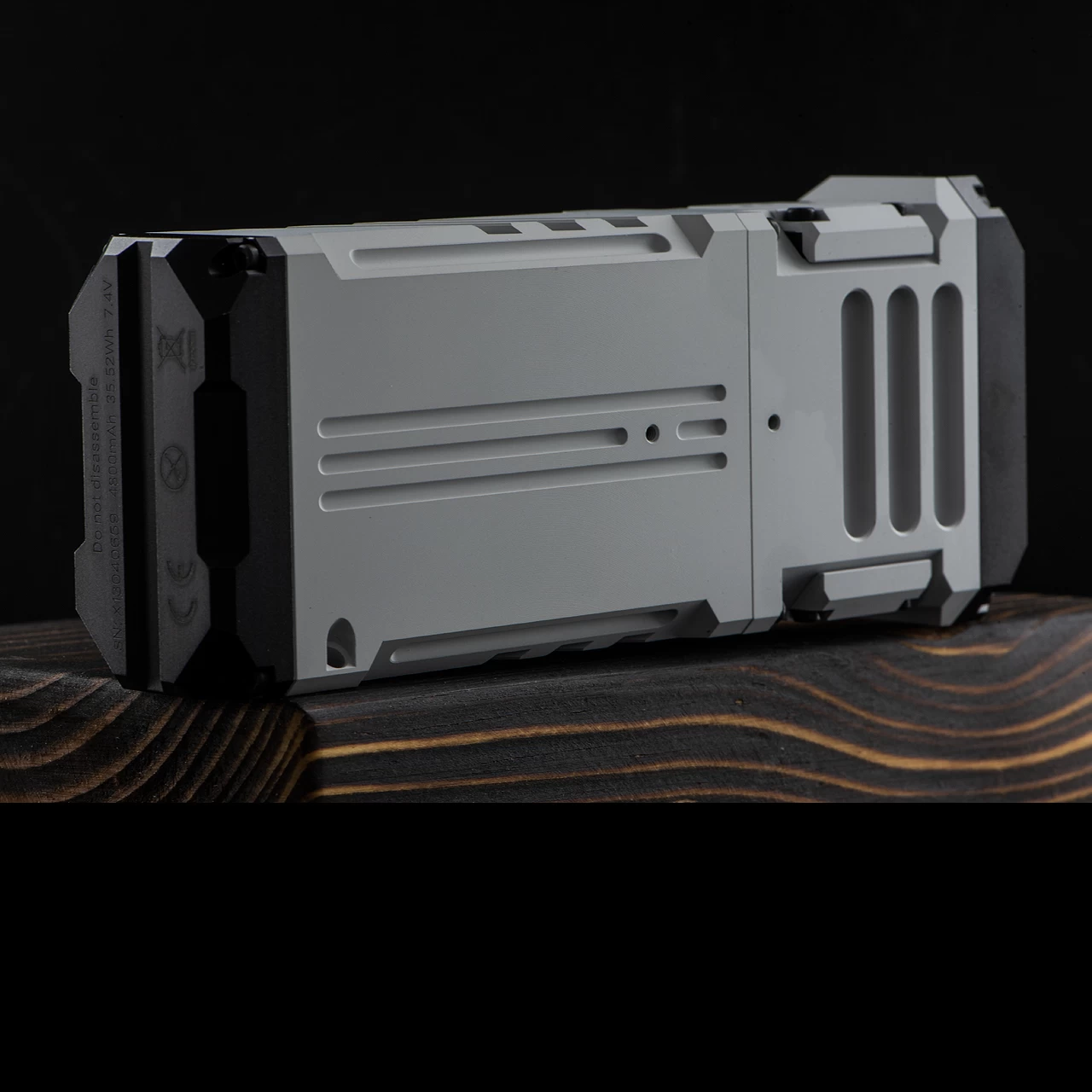 Wuben X1 Falcon Flashlight 5 Wuben X1 Falcon Flashlight - Image 4