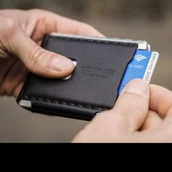 Trayvax Venture Billfold Wallet -Professional Outdoor Equipment Store billfold5 27955.1656951312.1280.1280 18665.1657020514
