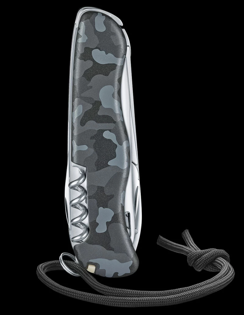 Victorinox Skipper Navy Camo 4 Victorinox Skipper Navy Camo - Image 2