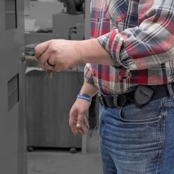 Key-Bak Super 48 Plus Retractable Keychain -Professional Outdoor Equipment Store keybs48pdet5 29211.1587729648