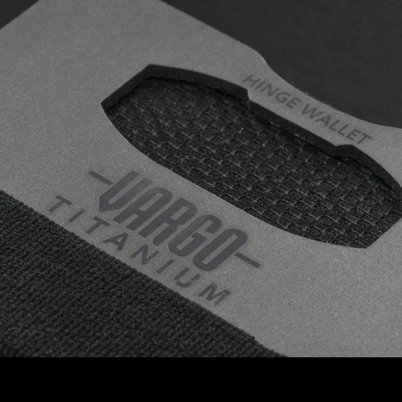 Vargo Titanium Hinge Wallet 10 Vargo Titanium Hinge Wallet - Image 8